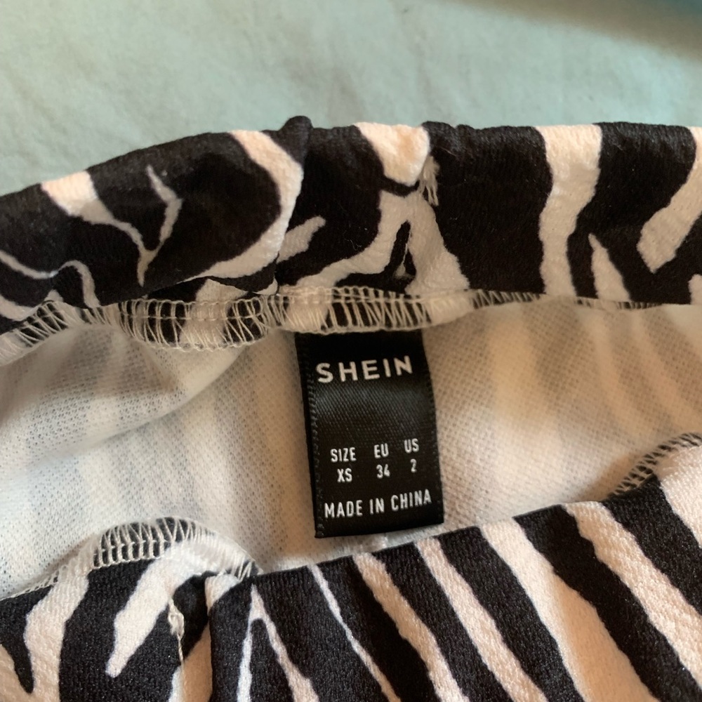 Zebra pattern flare pants - Picture 4 of 4